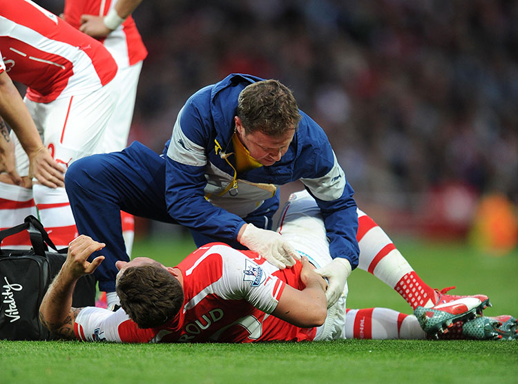 Lewin Giroud Hip Injury